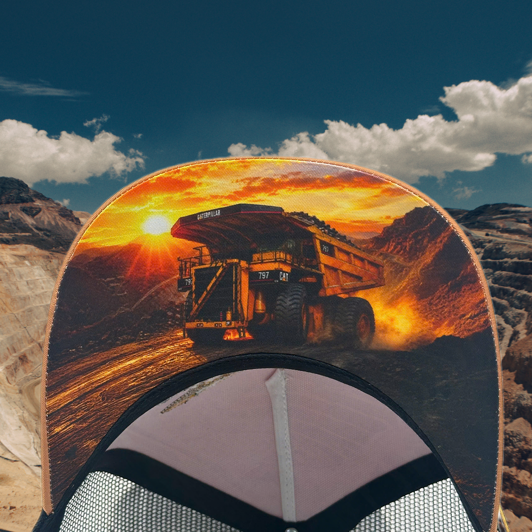 DUMP TRUCK